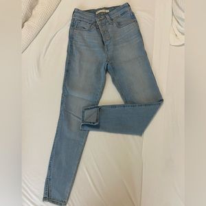 Levi’s 721 high rise skinny ankle jeans